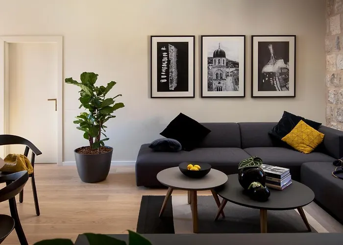 Two Bedroom Luxury Apartment Sorgo Cerva In Dubrovnik Old Town